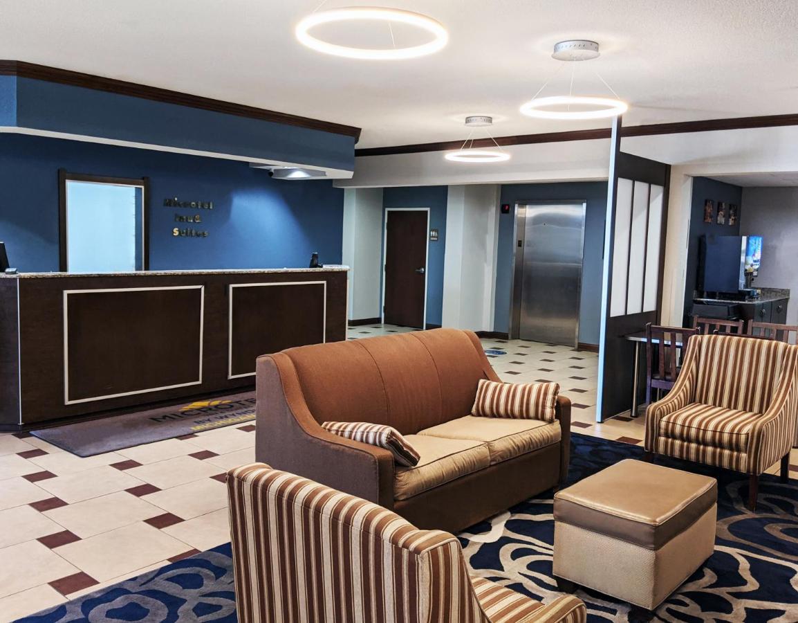 Microtel Inn & Suites By Wyndham Michigan City Exteriör bild